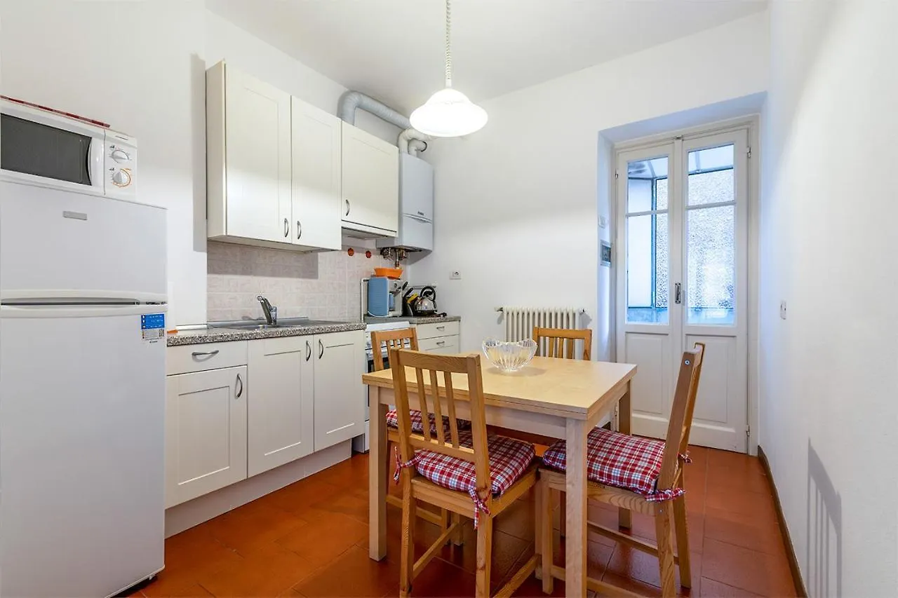 San Giacomo Central Apartment بيلاجيو